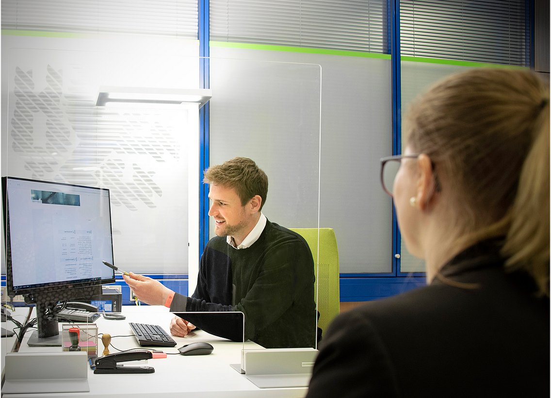 Eine Beratungssituation im Studierenden Service Center